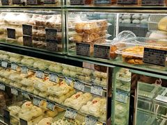 -白玉兰食品甜凤店(合生汇店)