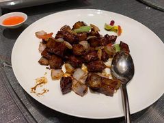 -御花园·粤菜·海鲜火锅(中山公园店)