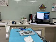 -雅悦齿科(顾村公园店)