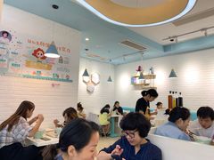 大堂-觅姐一碗健康煮(青浦宝龙广场店)