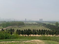 -汉长安城未央宫国家考古遗址公园