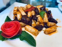 回锅肉炒年糕-水上明月·湖景餐厅