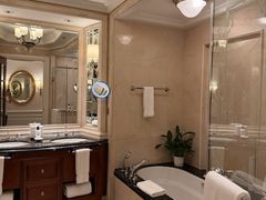 -广州富力丽思卡尔顿酒店