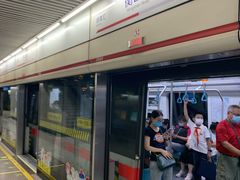 -衡山路(地铁站)