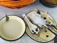 -天乐农家鱼头王(天目湖店)