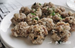 Steamed Hakka Meatballs