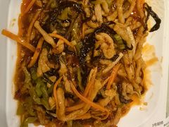 鱼香肉丝-东四民芳餐厅(世茂工三店)