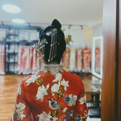 -懿沉香中式嫁衣礼服秀禾服龙凤褂马来褂旗袍总店