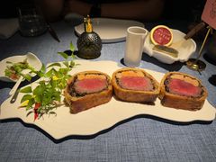 -弦月窗LUNETTE BY AMANDA(复兴路店)