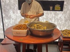 -裕兴记•蟹黄面馆(人民广场店)