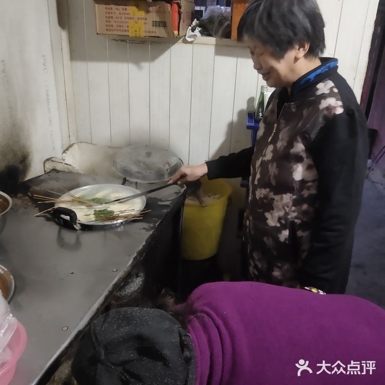 东华门无招牌串串