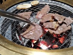 -山川小町·极番烧肉(新地假日广场店)