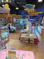-卡通尼乐园(五彩世界店)