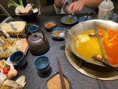 -湊湊火锅·茶憩(打浦桥日月光店)