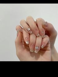 -赢韵美甲美睫瑞士净斑中心