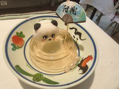 -刘姐啤酒鱼民族演艺餐厅(西街总店)