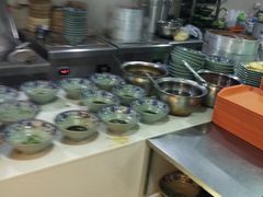-老新隆牛肉锅贴(新街口店)