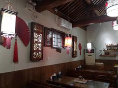 大堂-丽江庭院·云南野生菌·海鲜火锅(鼓楼四合院店)