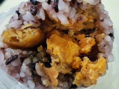 咸蛋黄-大个子蒸饭