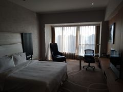 -上海虹桥西郊假日酒店