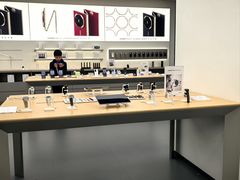 -华为授权体验店(中山公园来福士)