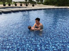 -上海滴水湖皇冠假日酒店