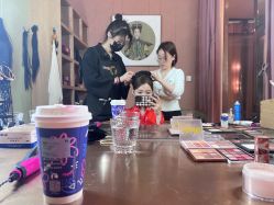 -盘子女人坊古装写真摄影(南京总店)