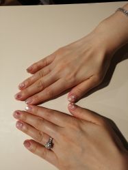 -悦指间美甲美睫