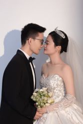 -MAO亲爱的猫婚纱摄影工作室