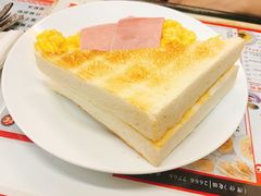 火腿蛋多士-华星冰室(湾仔店)