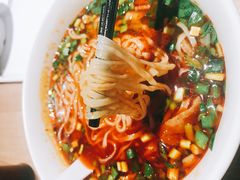 西付岐山臊子面-白起肉夹馍
