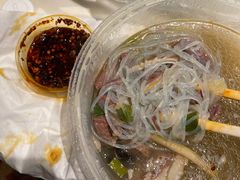 粉丝汤-子午路张记肉夹馍(小寨西路店)