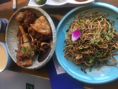 -95号酱骨·一块豆腐(展春园西路店)