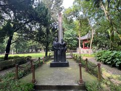-汇龙潭