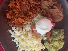-Pistolera Mexican Cantina女枪手墨西哥餐厅(碧云路店)
