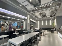 -M Stand(成都COSMO店)