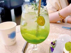 -玲婧胡同·生日蛋糕·餐厅(嘉里城店)