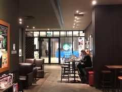 大堂-星巴克臻选(南京金茂览秀城店)