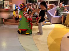 -水桶王国主题餐厅·聚会·生日派对·亲子活动·家庭套餐(亚龙湾希尔顿店)