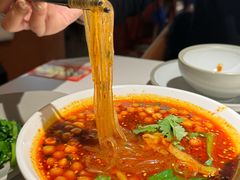 酸辣粉-麻六记(新天地店)