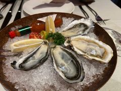 生蚝-YUE·6·西式融合餐厅(外滩六号店)