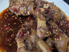 微辣辛辣猪蹄-贤花饭店(城阳店)