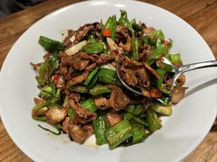 农家小炒黑猪肉-丹江渔村(首都机场店)