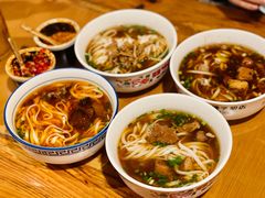 -矮子粉店1985·长沙米粉(湘春路店)