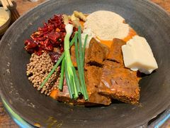 牛油红锅-四小区火锅·巷子里的重庆火锅(花照壁店)