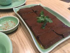 -锦粤宫·融合粤菜(上海金沙江店)