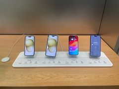 -Apple零售店(华贸购物中心店)