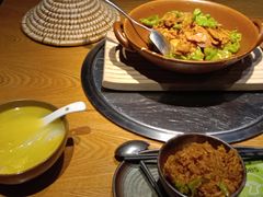 -一朵菌·野生菌探索家火锅(南亚店)