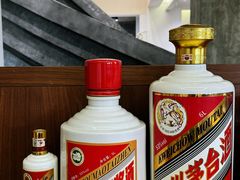 -亭下湖饭店(康岭店)