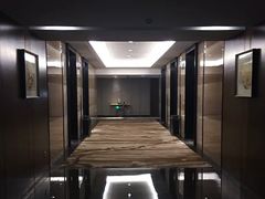 -天津梅江中心皇冠假日酒店